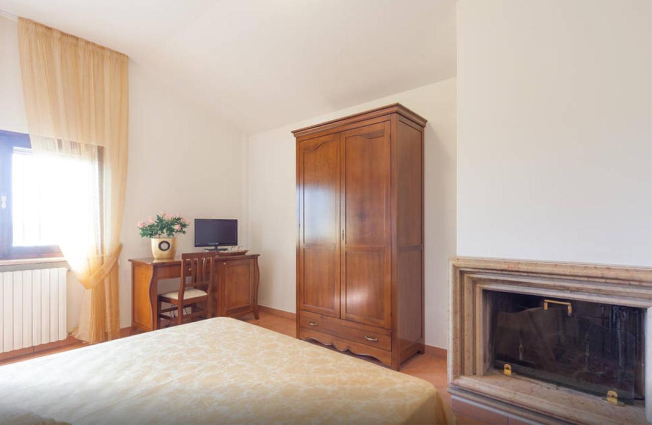 Cascina Tabachera X10 Country House Sirmione Garda Lake Pozzolengo Zimmer foto
